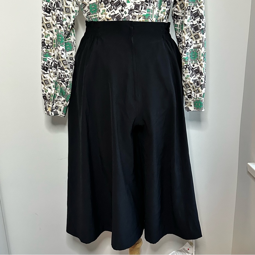 High-Waist Black A-Line Midi Skort